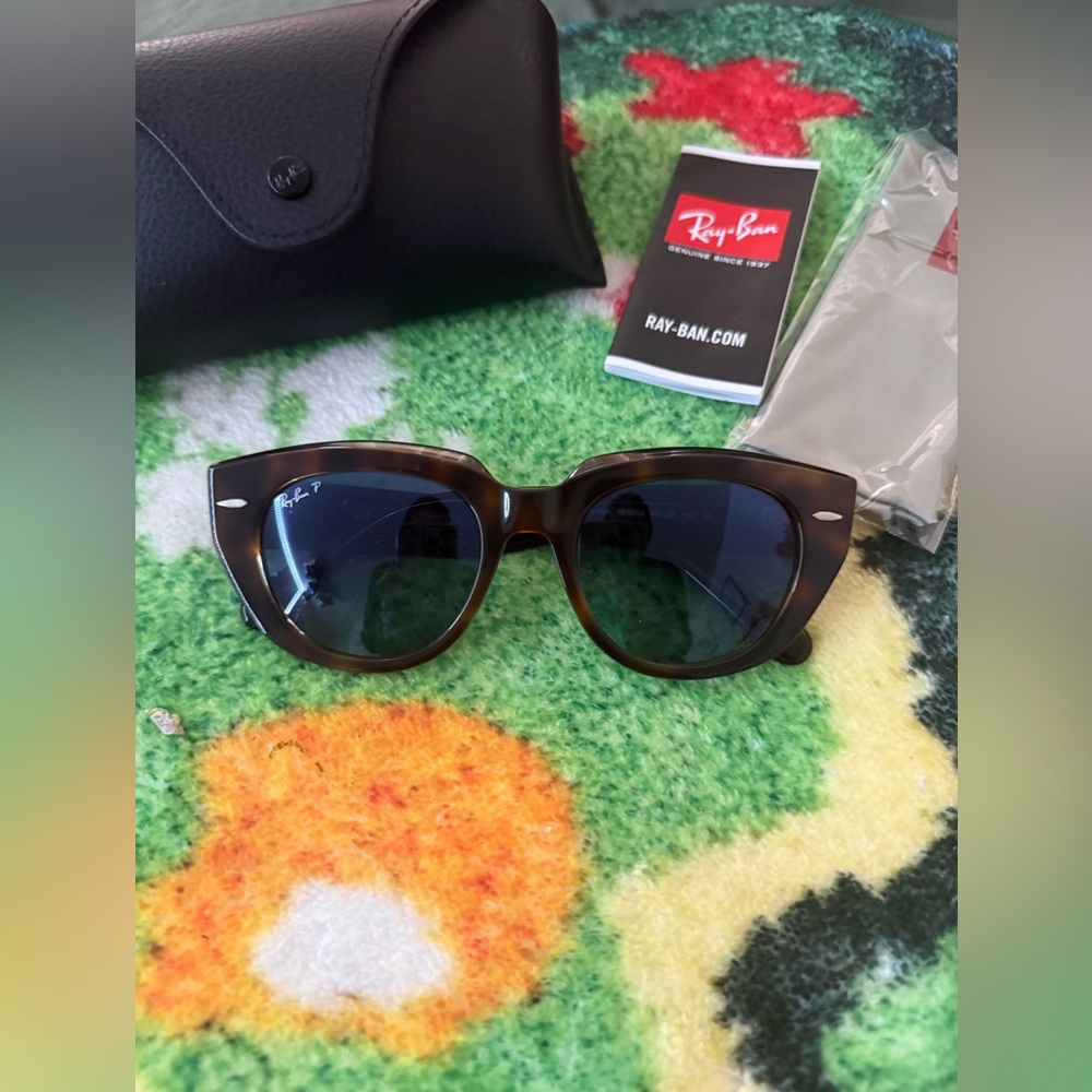 Ray-Ban Tortoise Shell Sunglasses
